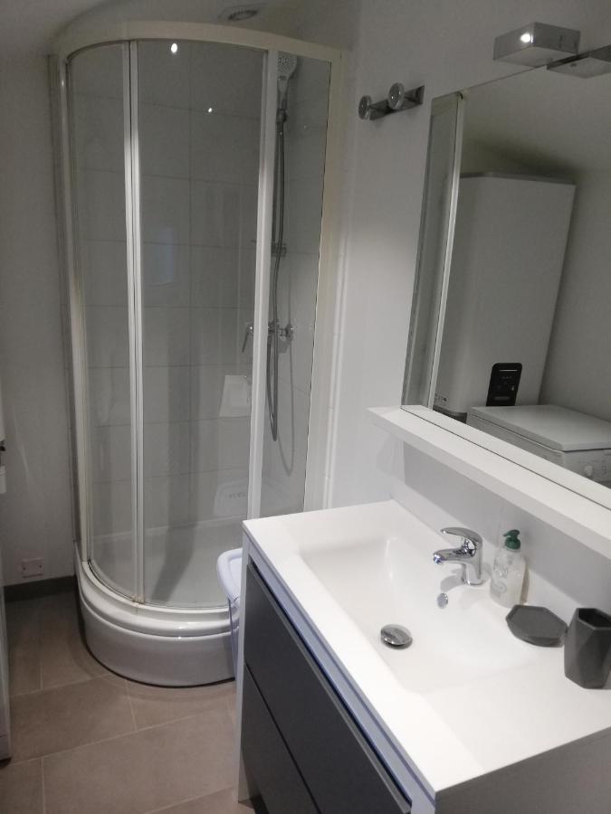 P'Tite Maison Atypique Avec Terrasse Villa Nantes Buitenkant foto